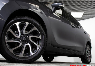 Подержанный автомобиль Suzuki Baleno Hatchback 2023 года (22 фото)