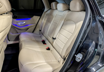 Подержанный автомобиль Mercedes-Benz GLC Coupe 2021 года (12 фото)