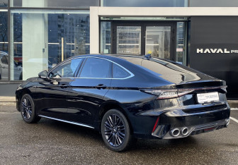 Подержанный автомобиль Chery Arrizo 8 2024 года (7 фото)