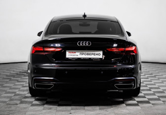 Подержанный автомобиль Audi A5 Liftback 2020 года (6 фото)
