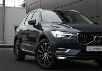 Подержанный автомобиль Volvo XC60 2019 года (23 фото)