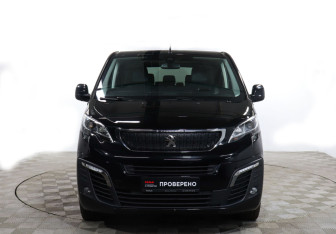 Подержанный автомобиль Peugeot Traveller 2021 года (2 фото)