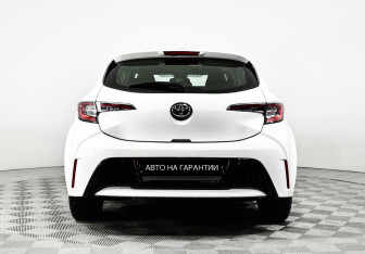 Подержанный автомобиль Toyota Corolla Hatchback 2019 года (4 фото)