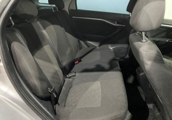 Подержанный автомобиль LADA (ВАЗ) Vesta Wagon 2019 года (16 фото)