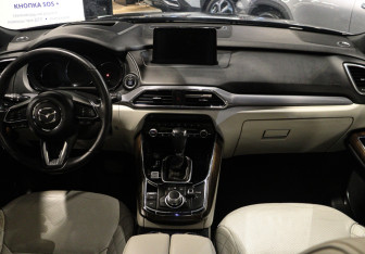 Подержанный автомобиль Mazda CX-9 2021 года (12 фото)