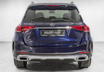 Подержанный автомобиль Mercedes-Benz GLE 2021 года (6 фото)