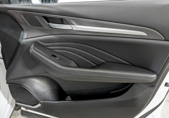 Подержанный автомобиль Haval F7x 2022 года (25 фото)