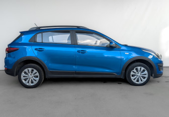 Подержанный автомобиль Kia Rio Hatchback 2020 года (4 фото)