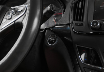 Подержанный автомобиль Opel Insignia Wagon 2014 года (18 фото)