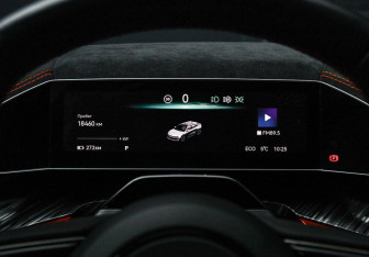 Подержанный автомобиль Zeekr 001 2023 года (31 фото)