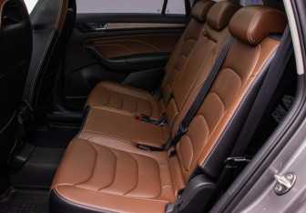 Подержанный автомобиль Skoda Kodiaq 2023 года (11 фото)