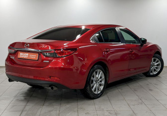 Подержанный автомобиль Mazda 6 Sedan 2017 года (5 фото)