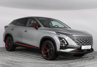 Подержанный автомобиль Omoda C5 2022 года (3 фото)