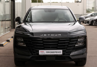 Подержанный автомобиль Jetour Dashing 2023 года (2 фото)