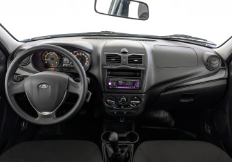 Подержанный автомобиль LADA (ВАЗ) Granta Sedan 2023 года (14 фото)