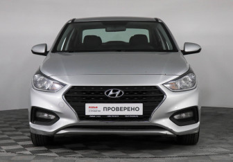 Подержанный автомобиль Hyundai Solaris Sedan 2017 года (2 фото)