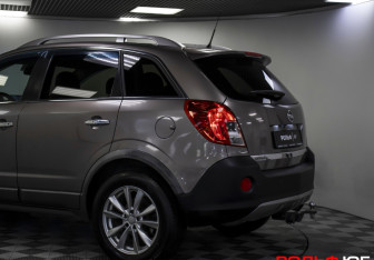 Подержанный автомобиль Opel Antara 2014 года (21 фото)