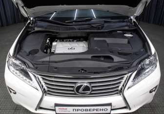 Подержанный автомобиль Lexus RX 2013 года (9 фото)