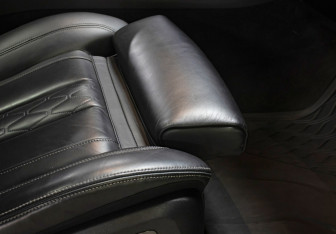 Подержанный автомобиль BMW X7 2021 года (12 фото)