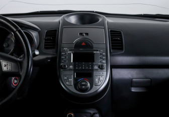 Подержанный автомобиль Kia Soul 2010 года (13 фото)