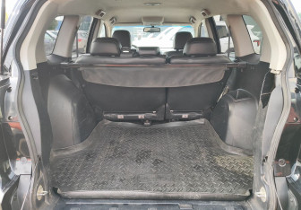 Подержанный автомобиль Mitsubishi Outlander 2011 года (13 фото)
