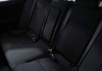 Подержанный автомобиль Mitsubishi Lancer Sedan 2007 года (11 фото)