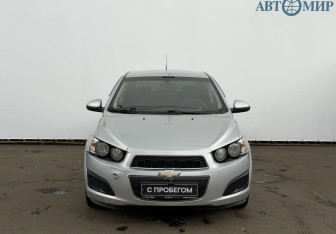 Подержанный автомобиль Chevrolet Aveo Sedan 2012 года (2 фото)