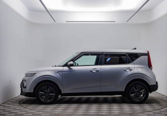 Подержанный автомобиль Kia Soul 2019 года (8 фото)