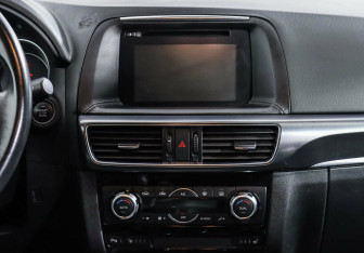 Подержанный автомобиль Mazda CX-5 2015 года (10 фото)