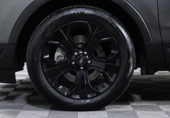 Подержанный автомобиль Ford Explorer 2019 года (6 фото)