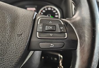 Подержанный автомобиль Volkswagen Tiguan 2014 года (15 фото)