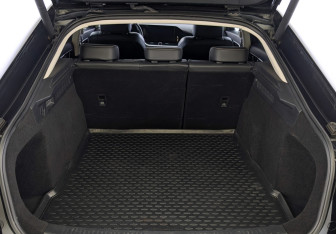 Подержанный автомобиль FAW Bestune B70 2023 года (10 фото)