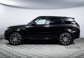 Подержанный автомобиль Land Rover Range Rover Sport 2019 года (8 фото)