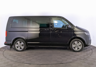 Подержанный автомобиль Volkswagen Multivan 2020 года (4 фото)