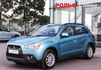 Подержанный автомобиль Mitsubishi ASX 2011 года (1 фото)