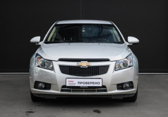 Подержанный автомобиль Chevrolet Cruze Sedan 2012 года (2 фото)