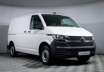 Подержанный автомобиль Volkswagen Transporter Van 2020 года (3 фото)