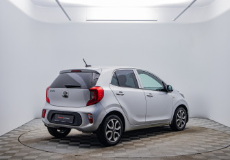 Подержанный автомобиль Kia Picanto 2021 года (5 фото)