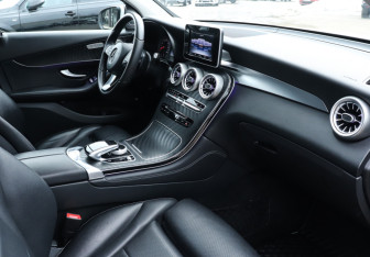 Подержанный автомобиль Mercedes-Benz GLC Coupe 2017 года (9 фото)