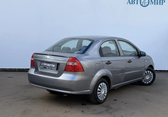 Подержанный автомобиль Chevrolet Aveo Sedan 2007 года (5 фото)