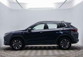 Подержанный автомобиль Exeed LX 2024 года (2 фото)