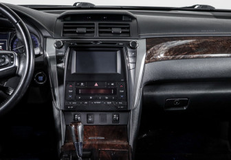 Подержанный автомобиль Toyota Camry Sedan 2015 года (13 фото)