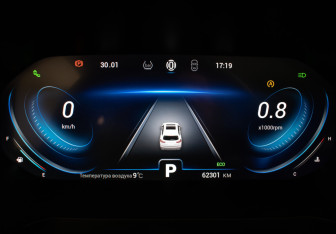 Подержанный автомобиль Chery Tiggo 8 Pro 2022 года (14 фото)