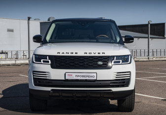 Подержанный автомобиль Land Rover Range Rover 2018 года (2 фото)