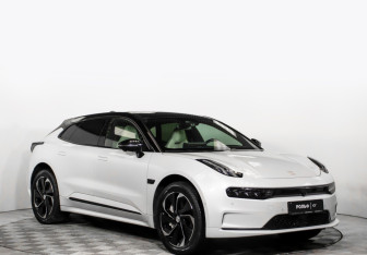 Подержанный автомобиль Zeekr 001 2022 года (3 фото)