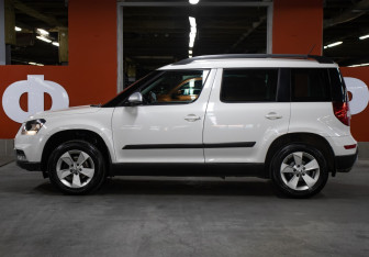 Подержанный автомобиль Skoda Yeti 2014 года (8 фото)