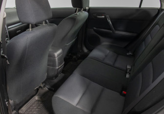 Подержанный автомобиль Mazda 6 Liftback 2006 года (11 фото)