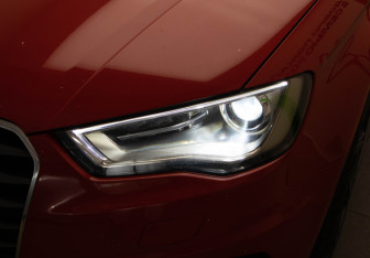 Подержанный автомобиль Audi A3 Sedan 2014 года (23 фото)