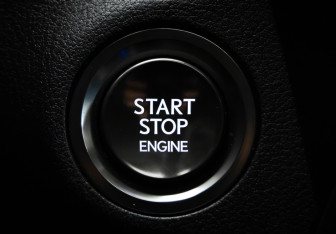 Подержанный автомобиль Lexus ES 2020 года (16 фото)