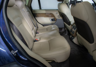 Подержанный автомобиль Land Rover Range Rover 2018 года (10 фото)
